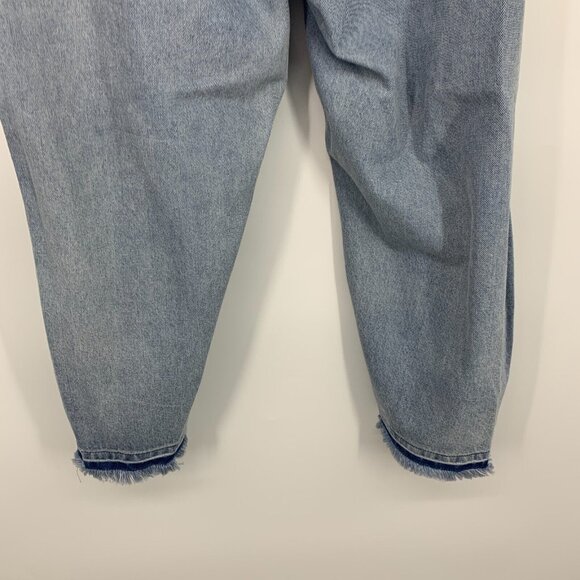 Old Navy Jeans Slouchy Straight Distressed High Rise Button Fly - Picture 8 of 9